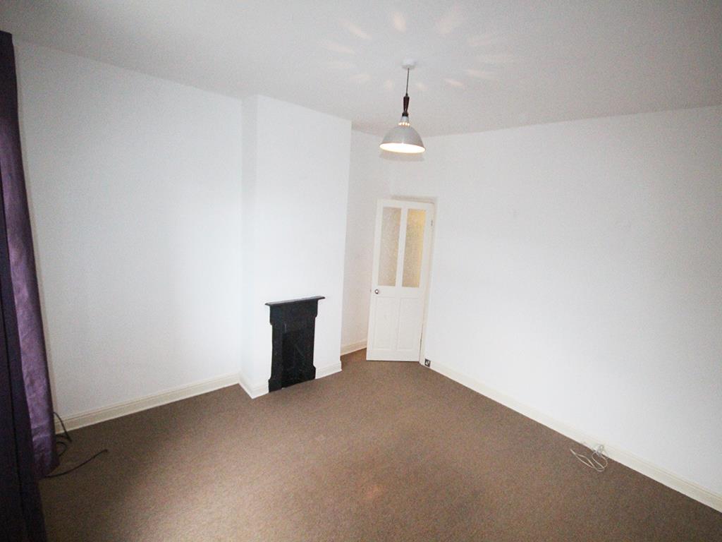 2 bedroom mid terrace house For Sale in Barnoldswick - IMG_7655.jpg